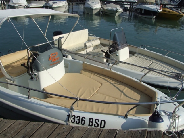  Renta de barco